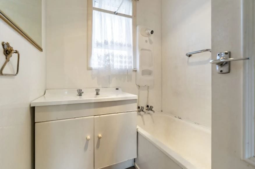 House for rent Auckland 22 Putini Road, Mangere Bridge myRent.co.nz