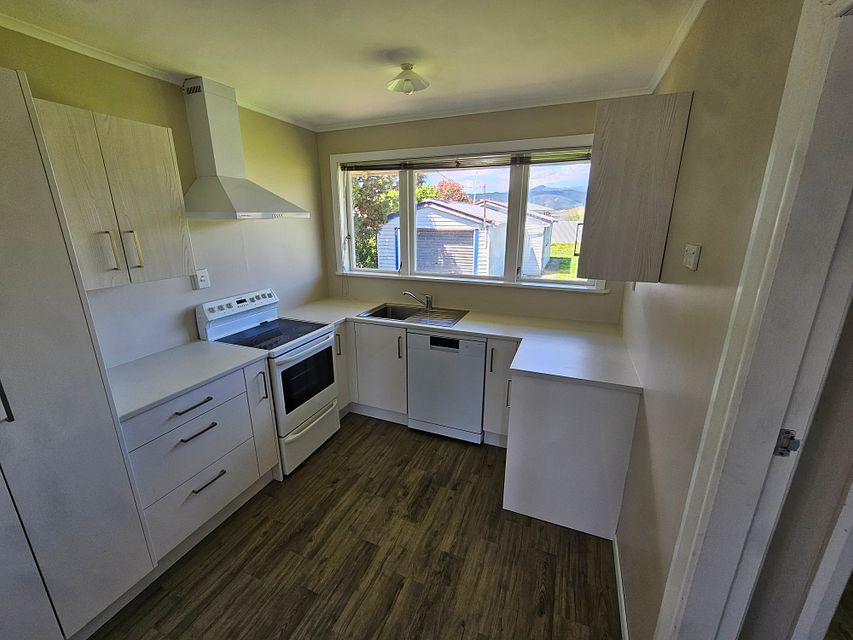 House for rent Levin 42 Bartholomew Road, Levin myRent.co.nz