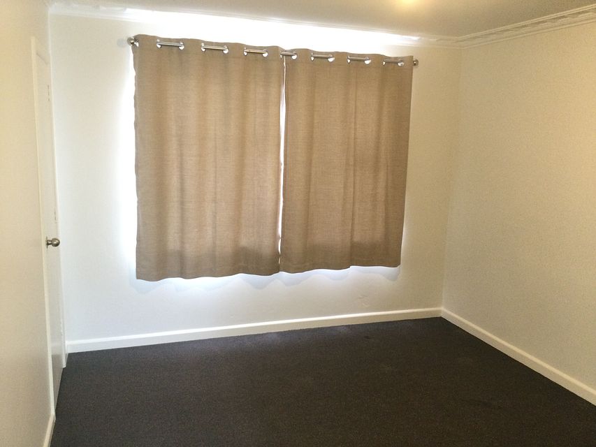house-for-rent-auckland-208-te-atatu-road-te-atatu-south-myrent-co-nz
