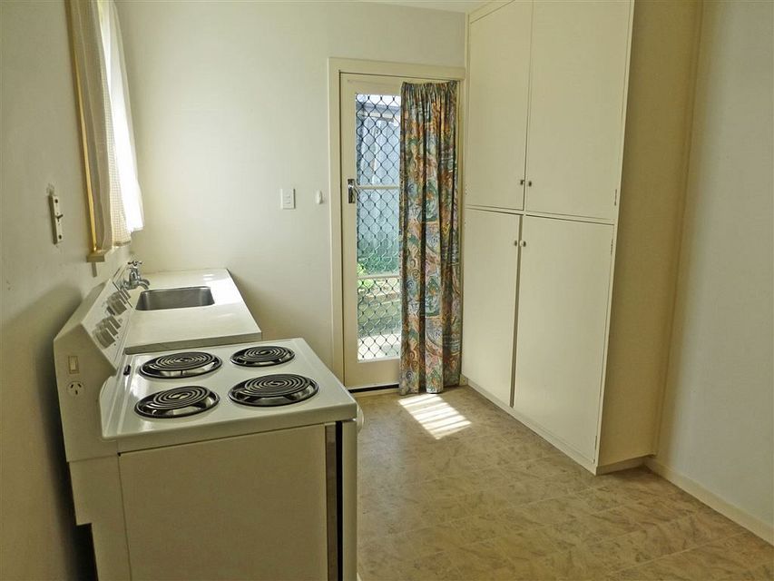 Unit for rent Christchurch 5/459 Worcester Street, Linwood myRent.co.nz