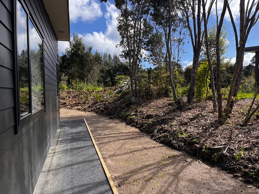 House for rent Auckland 74D Parker Road, Oratia myRent.co.nz