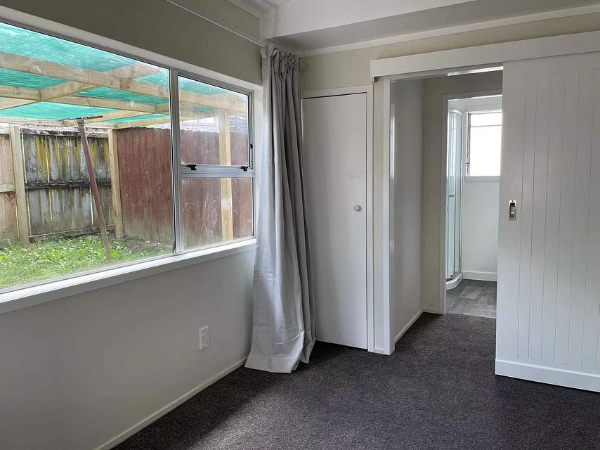House for rent Auckland 35B Glengarry Road, Glen Eden myRent.co.nz