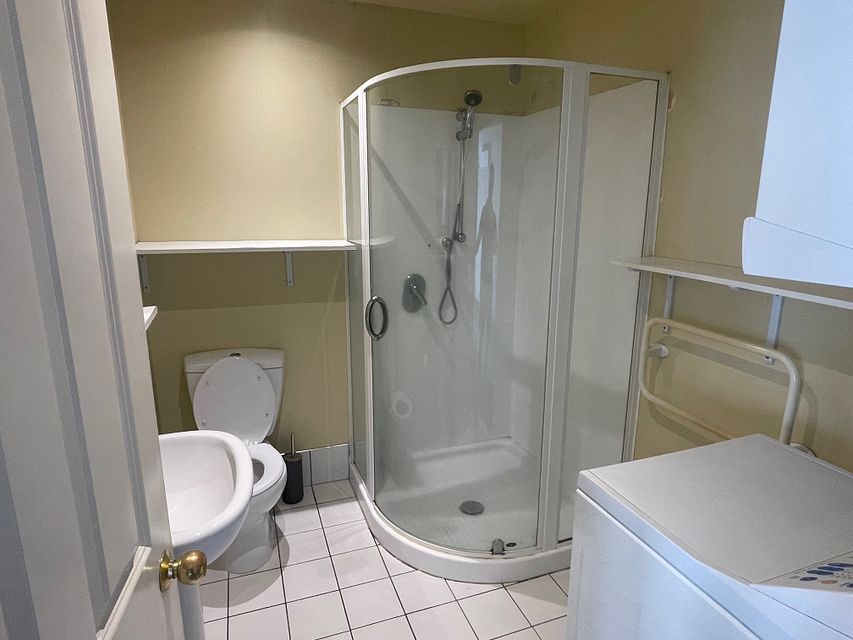 Apartment for rent Wellington 5/1 Coutts Street, Kilbirnie myRent.co.nz