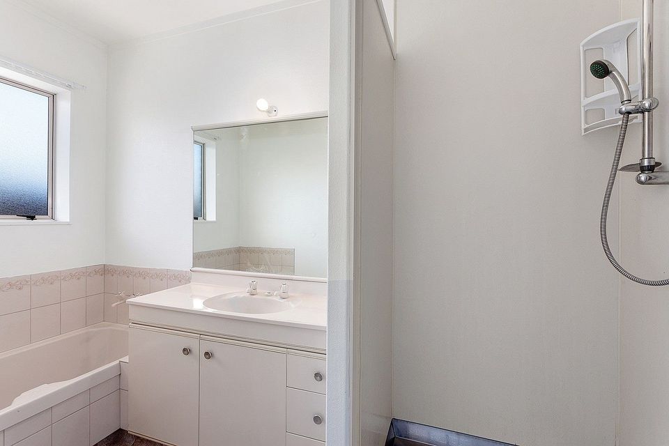 Unit for rent Whakatane 2/80 James Street, Whakatane myRent.co.nz