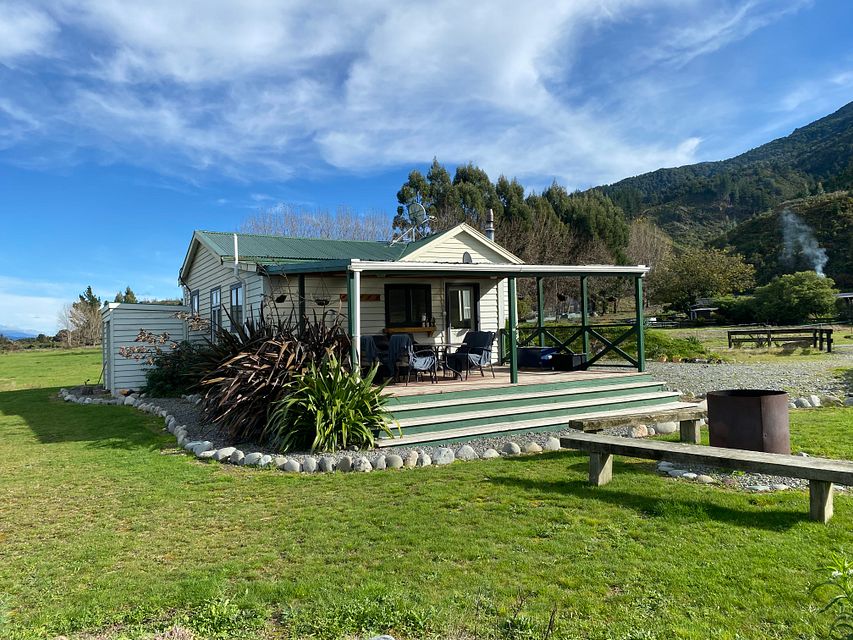 House for rent Wairau Valley 4080 Northbank Road, North Bank myRent