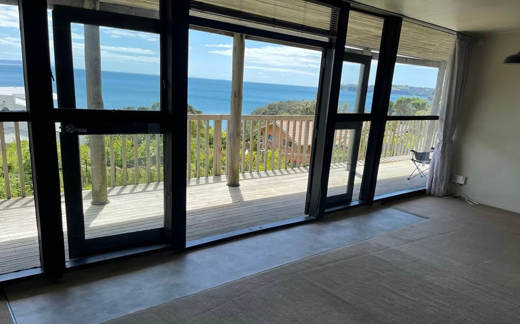 House for rent Whangaparaoa 200 Vipond Road, Stanmore Bay myRent.co.nz