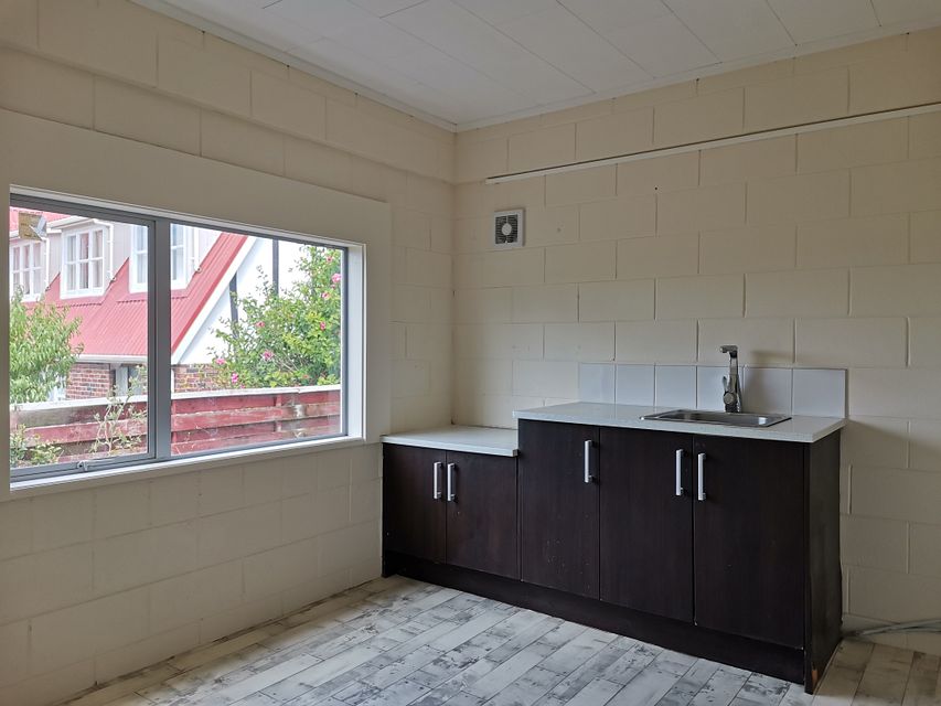 House for rent Auckland 46 Oakdale Road, Mount Roskill myRent.co.nz