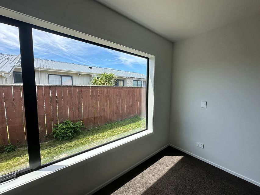 House for rent Lower Hutt 2A Churton Crescent, Taita myRent.co.nz