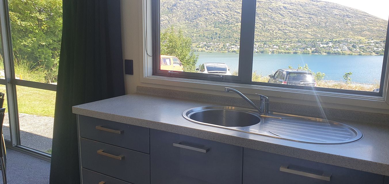 Unit for rent Queenstown 66 Marina Drive, Frankton myRent.co.nz