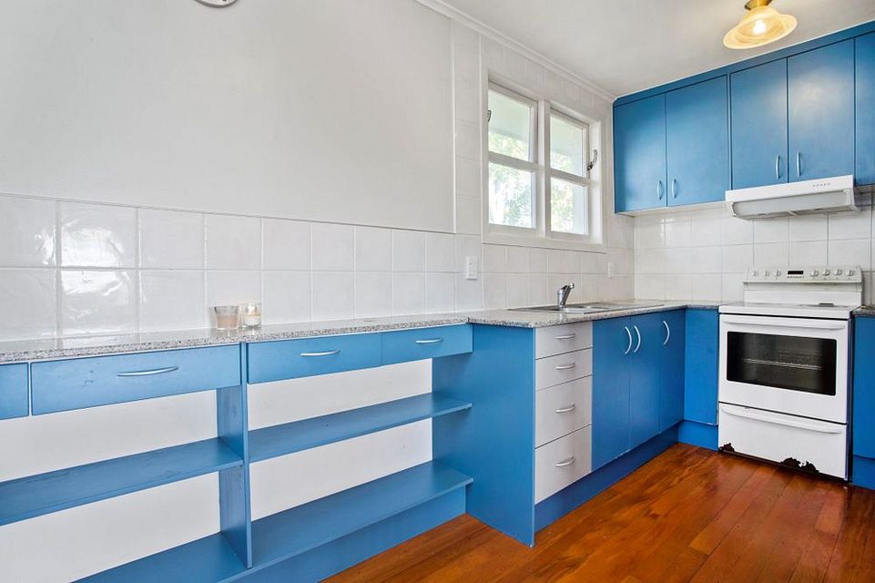 Apartment for rent Auckland 2/214 Campbell Road, Greenlane myRent.co.nz