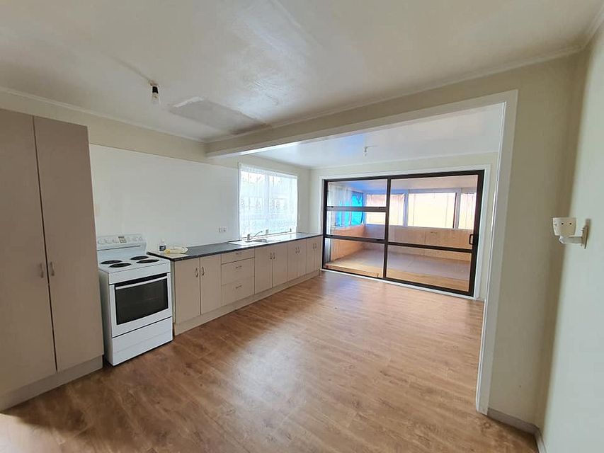 House for rent Auckland 16 Murray Road, Otara myRent.co.nz