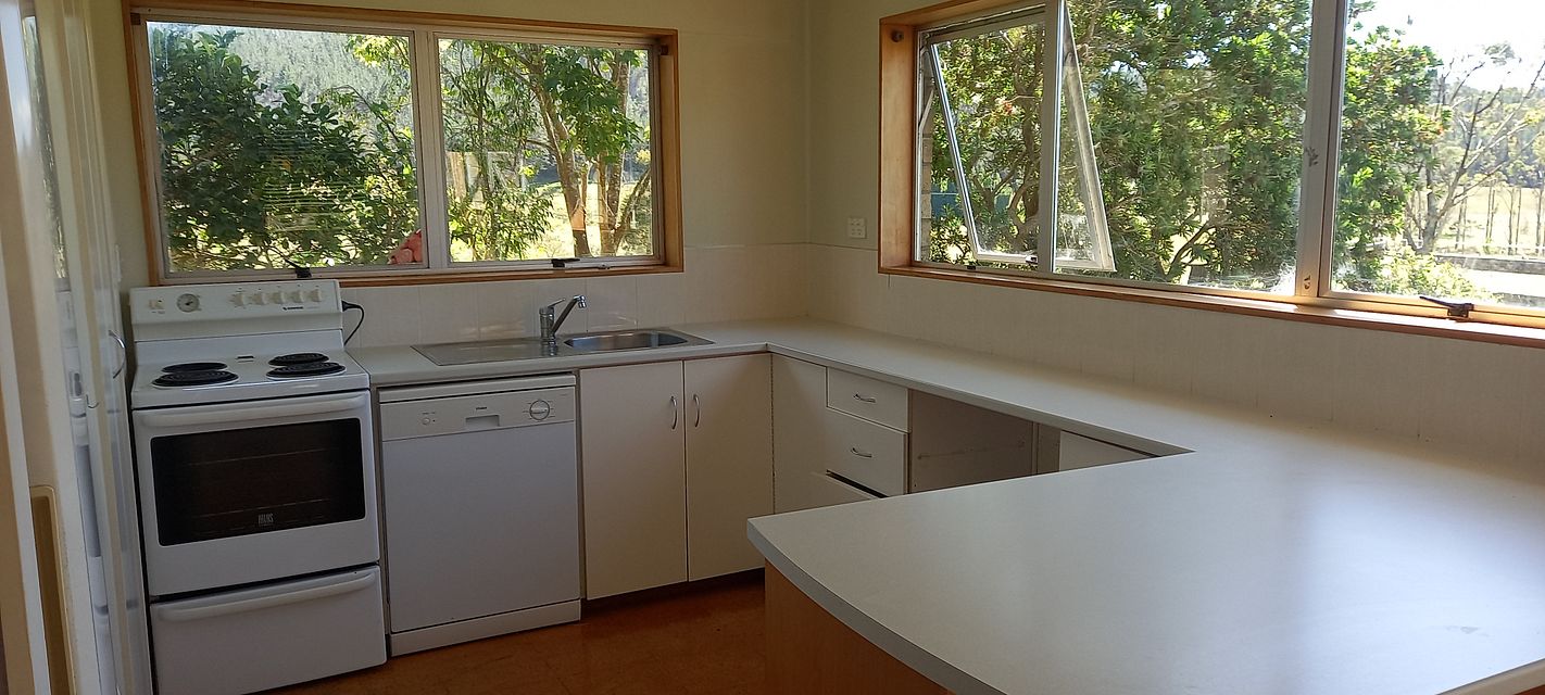 House for rent Otaika 320 Tavinor Road, Otaika myRent.co.nz