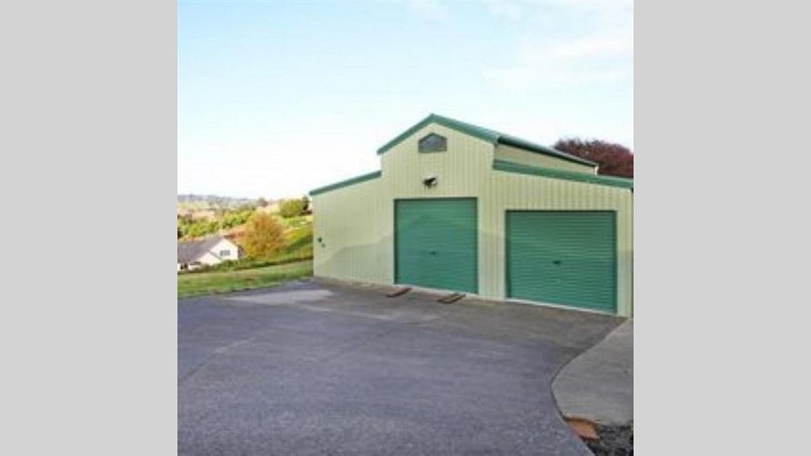 House for rent Auckland 497 Ormiston Road, Flat Bush myRent.co.nz