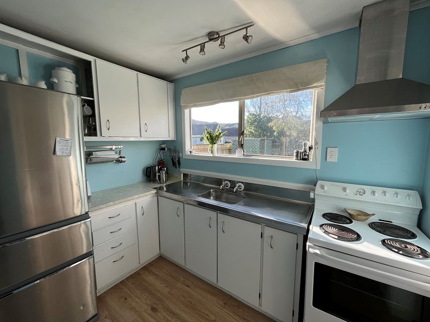 Townhouse for rent Lower Hutt 1/31 Campbell Terrace, Petone myRent