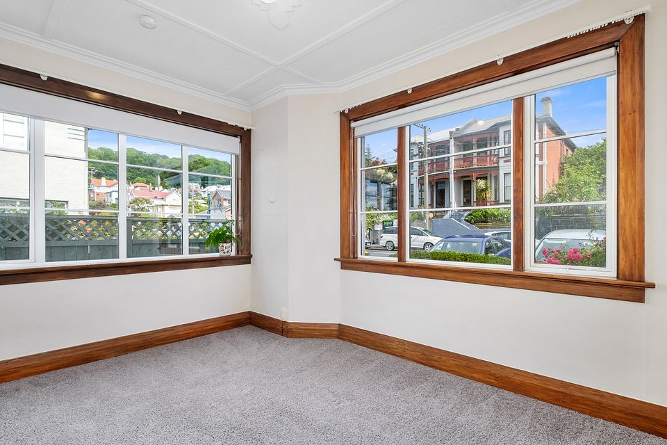 Apartment for rent Dunedin 3/53 Manor Place, Dunedin Central myRent