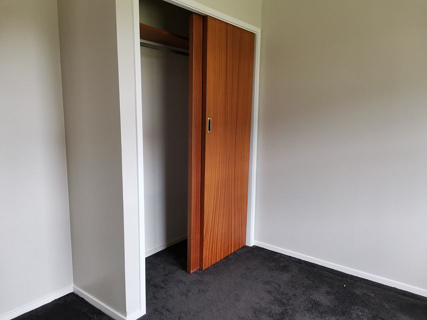 House for rent Auckland 46 Oakdale Road, Mount Roskill myRent.co.nz