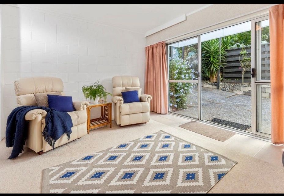 House for rent Auckland 15 Ravenwood Drive, Forrest Hill myRent.co.nz