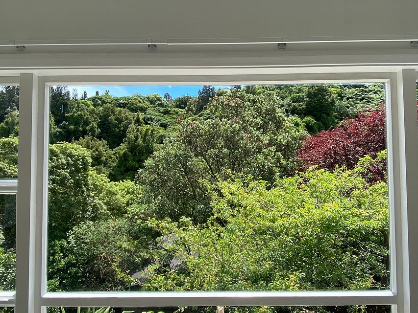 House for rent Wellington 64 Newlands Road, Newlands myRent.co.nz