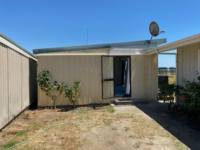 Unit for rent Opotiki 777 State Highway 35, Tirohanga myRent.co.nz