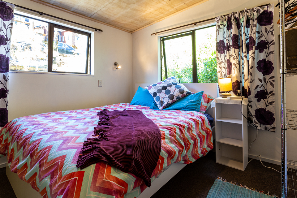 House for rent Queenstown 26 MacKinnon Terrace, Sunshine Bay myRent.co.nz