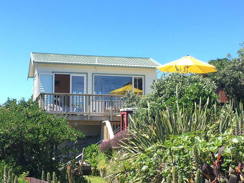 House for rent Porirua 28 Tireti Road, Titahi Bay myRent.co.nz
