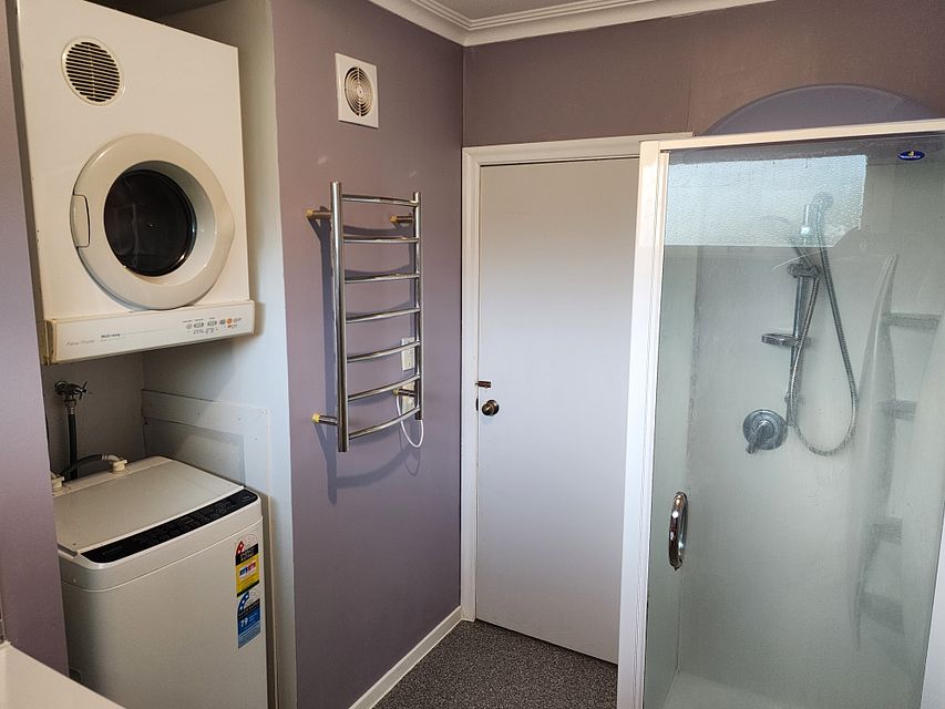 House for rent Wellington 56A Croydon Street, Karori myRent.co.nz