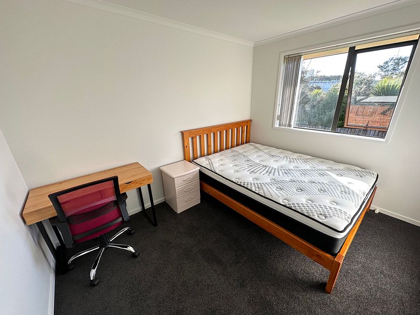 House for rent Auckland 78 Bluebird Crescent, Unsworth Heights