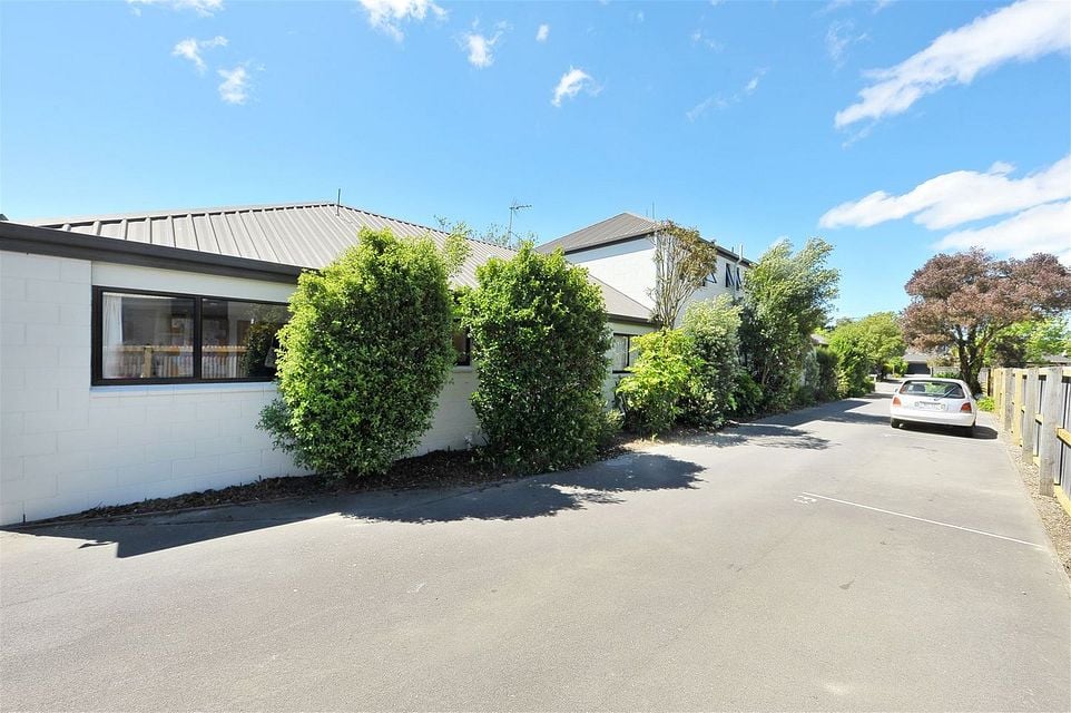 Unit for rent Christchurch 4/23 Newnham Terrace, Upper Riccarton