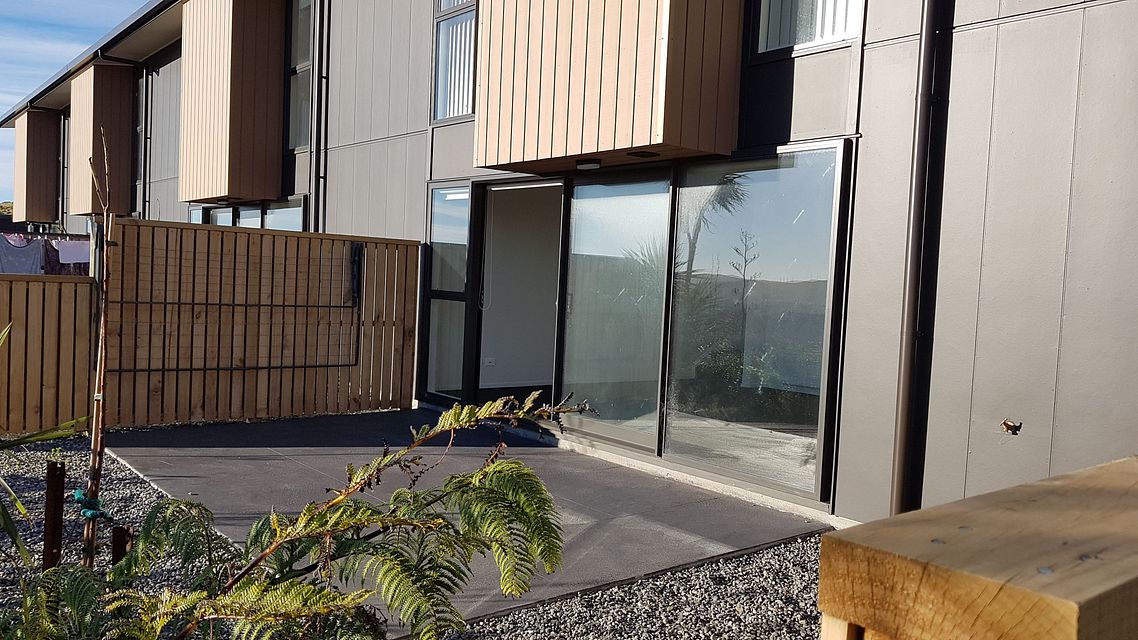 Townhouse for rent Wellington 69 Woodridge Drive, Woodridge myRent