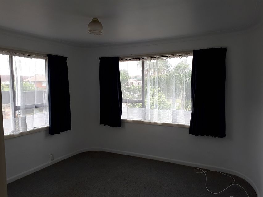 House for rent Auckland 417A EllersliePanmure Highway, Mount Wellington myRent.co.nz