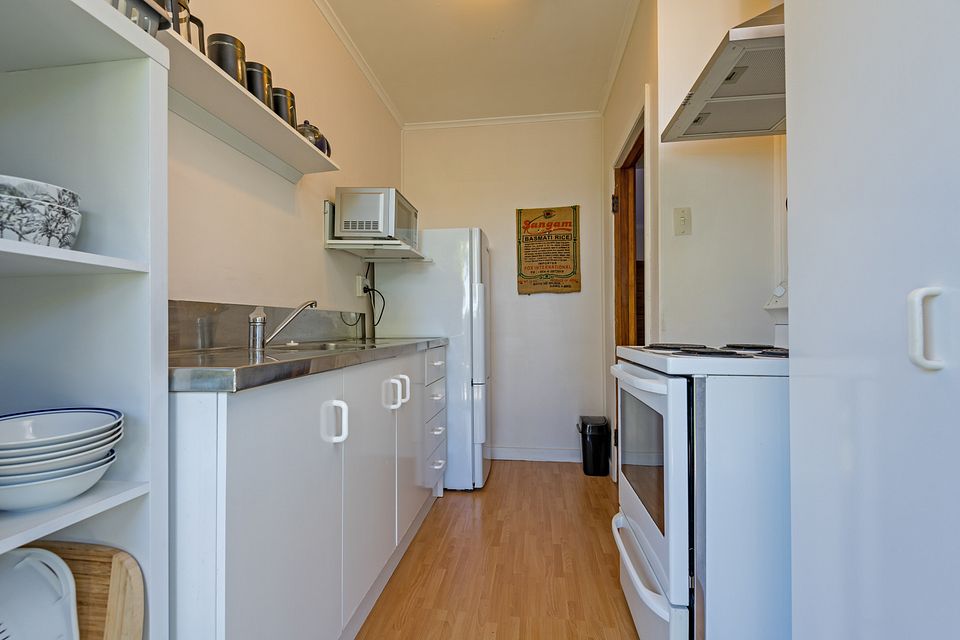 Apartment for rent Palmerston North 2/16 Freyberg Street, Roslyn myRent.co.nz