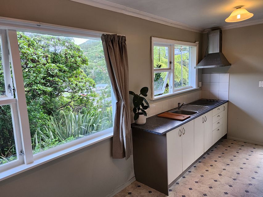 House for rent Wellington 56A Croydon Street, Karori myRent.co.nz