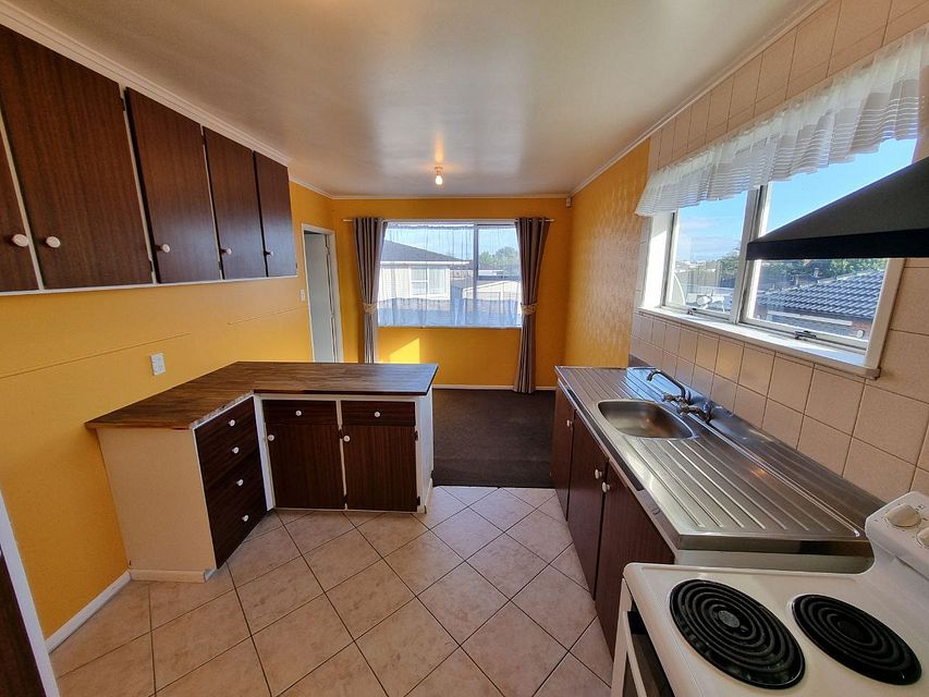 House for rent Auckland 52 Hobart Crescent, Wattle Downs myRent.co.nz