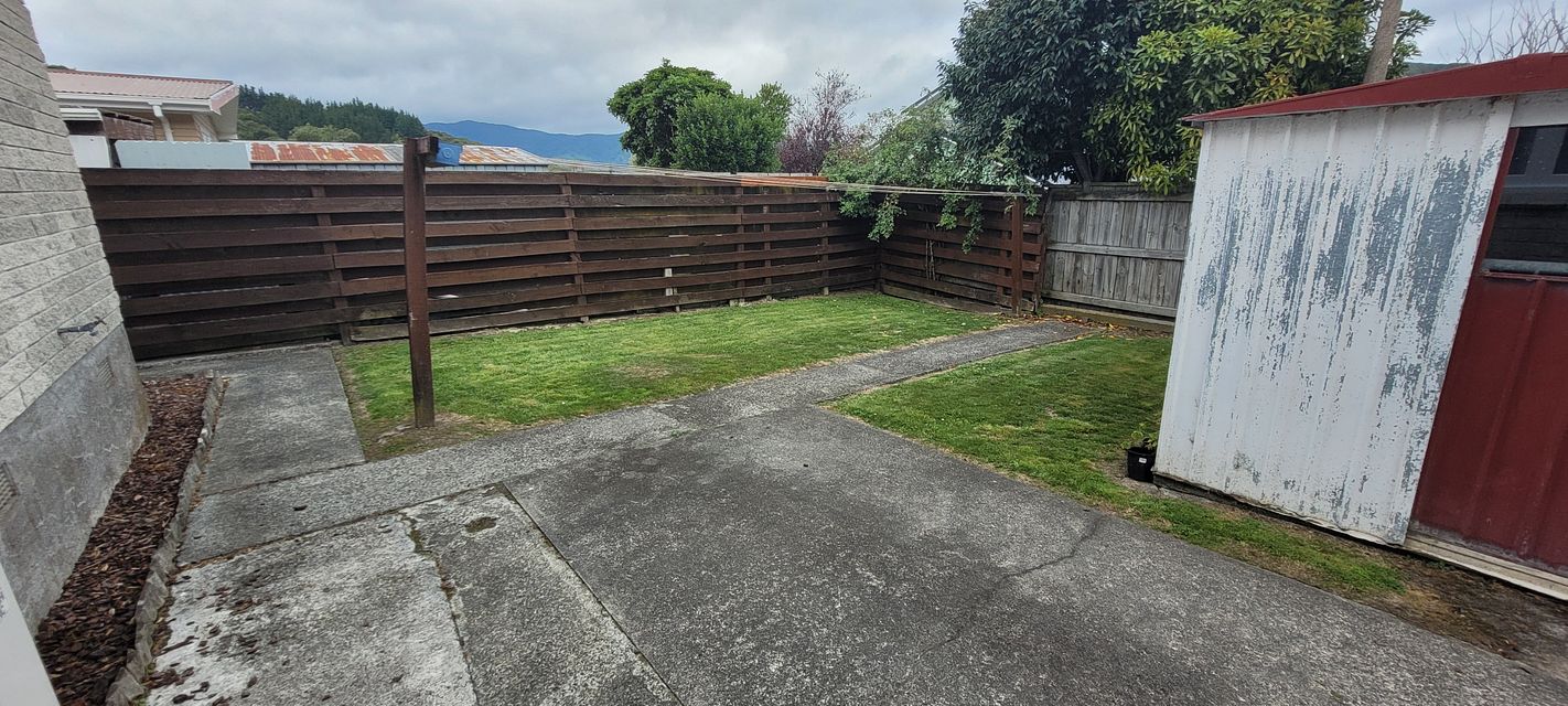 Unit for rent Lower Hutt 11B Kaponga Street, Wainuiomata myRent.co.nz