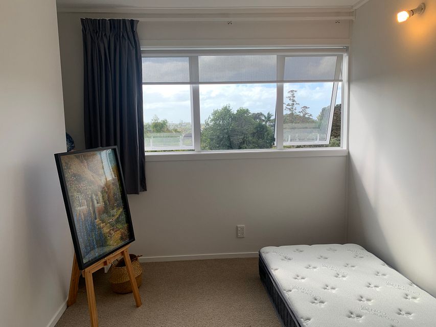 House for rent Auckland 98 Sandspit Road, Shelly Park myRent.co.nz