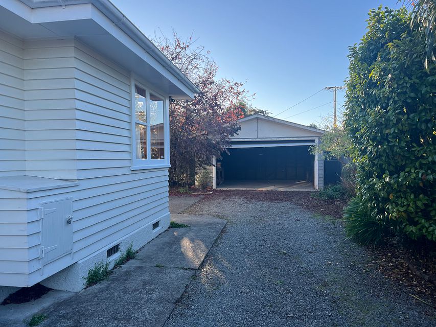 House for rent Masterton 112 South Road, Solway myRent.co.nz