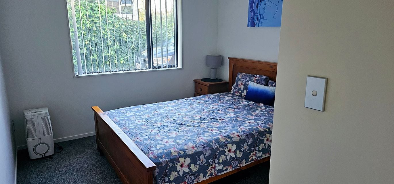 House for rent Auckland Massey myRent.co.nz