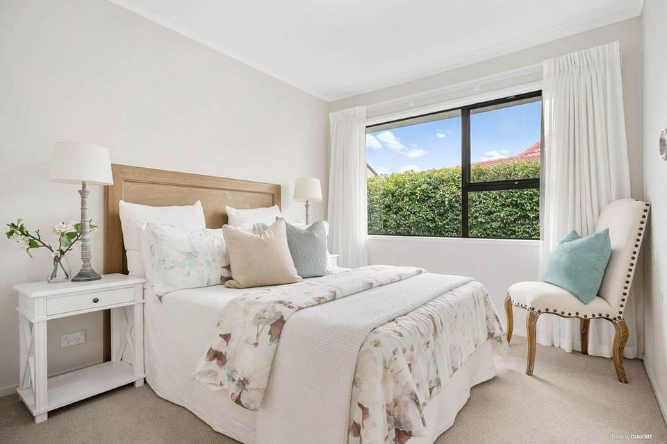 Townhouse for rent Auckland 49 Sandspit Road, Cockle Bay myRent.co.nz