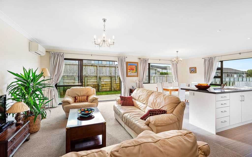 House for rent Porirua 72 Staithes Drive North, Whitby myRent.co.nz