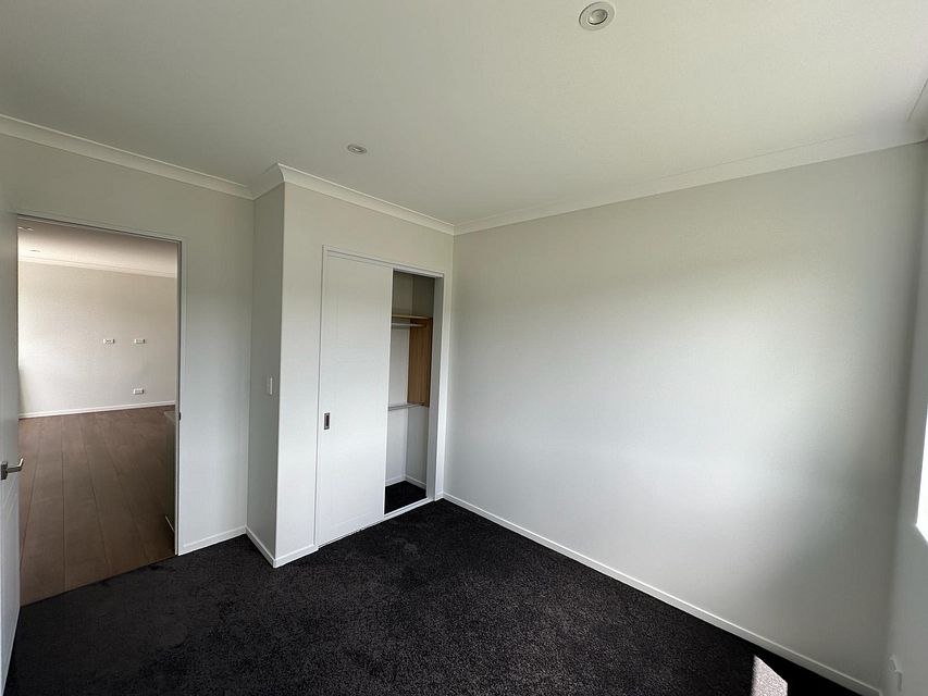 House for rent Kumeu A/27 Raymond Grace Avenue, Huapai myRent.co.nz