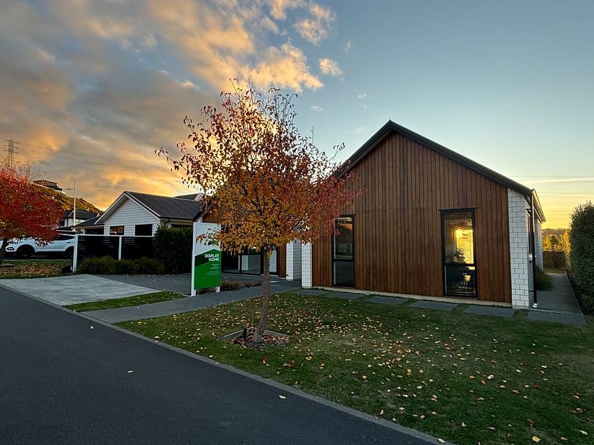 House for rent Porirua 3 Yorkshire Close, Whitby myRent.co.nz