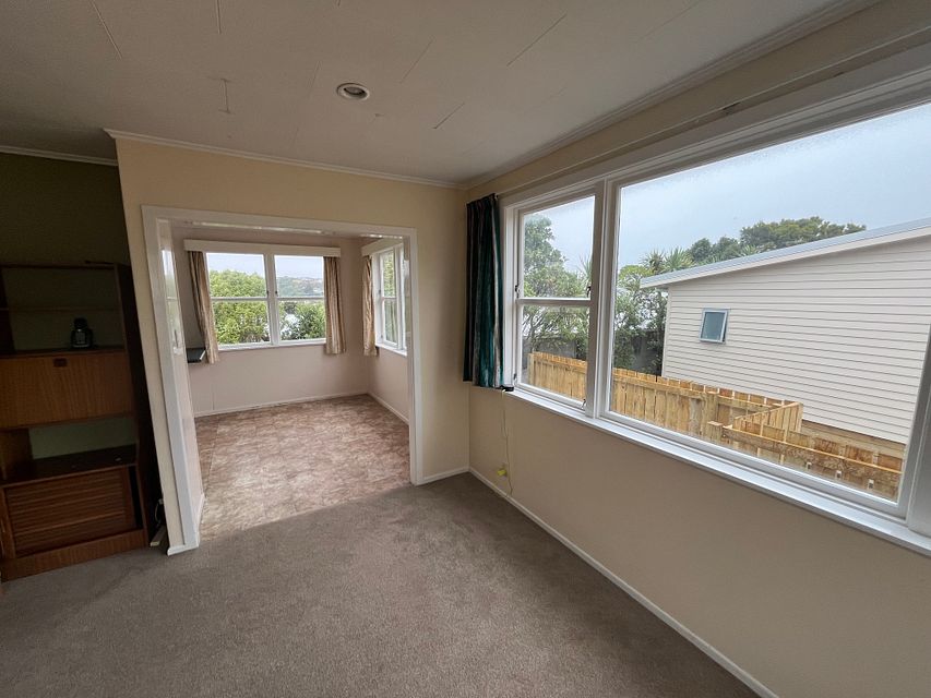 House for rent Porirua 27 Paenui Street, Titahi Bay myRent.co.nz