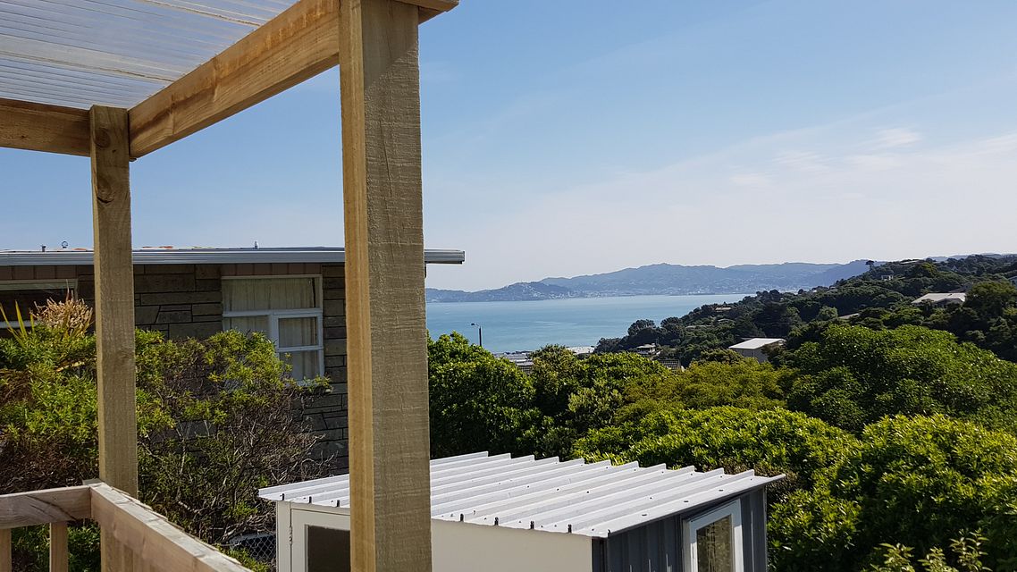 Unit for rent Lower Hutt 1/107 Dowse Drive, Maungaraki myRent.co.nz