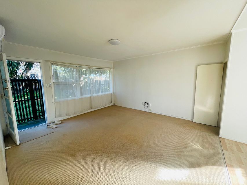 Unit for rent Auckland 3/418 EllersliePanmure Highway, Mount
