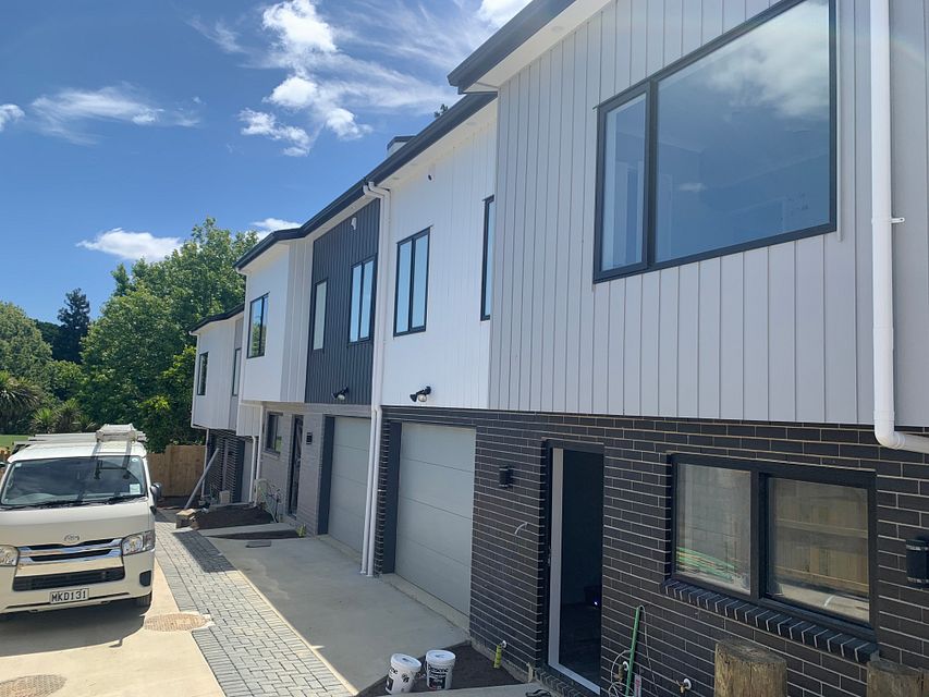 Townhouse for rent Auckland 199A Whitney Street, Blockhouse Bay