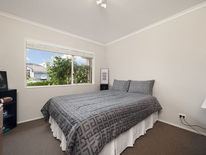 House for rent Auckland 1/4 Ballycullanie Place, Dannemora myRent.co.nz
