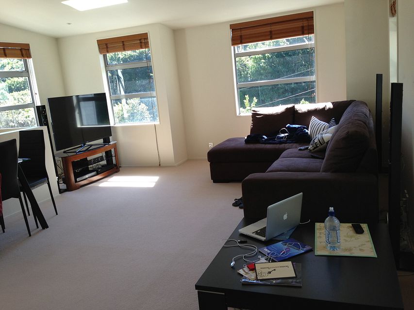 Townhouse for rent Wellington 3B Rangoon Street, Khandallah myRent