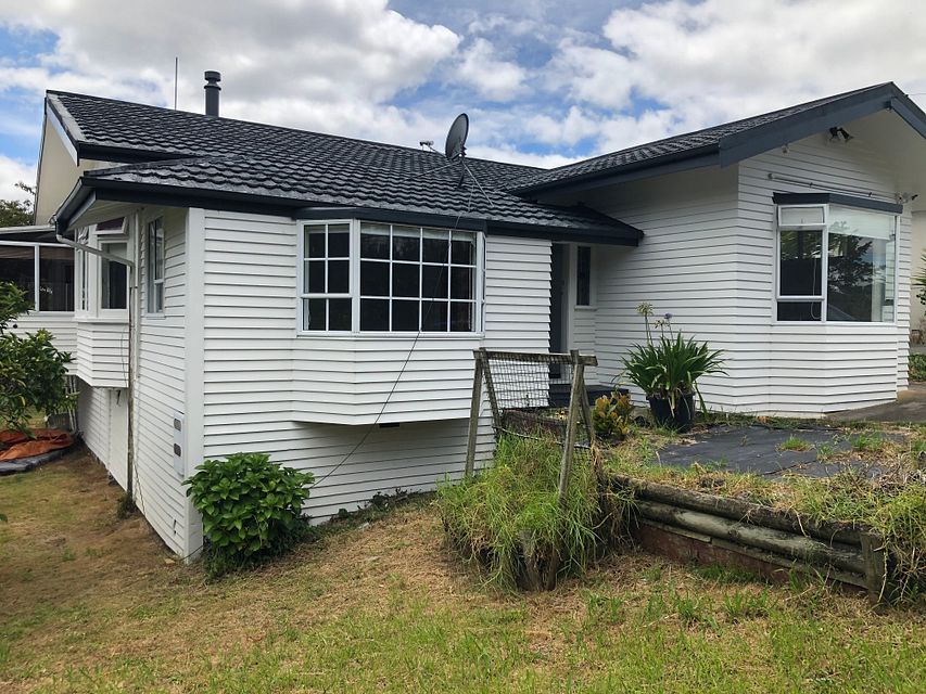 House for rent Auckland 14 Keystone Avenue, Mount Roskill myRent.co.nz