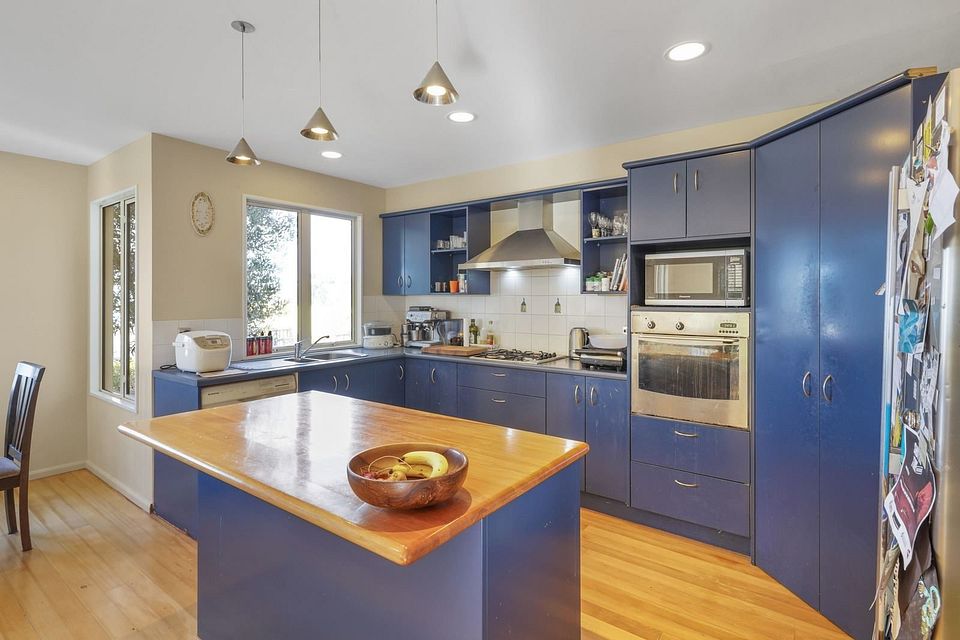 House for rent Christchurch 4 Dunkeld Lane, Redcliffs myRent.co.nz