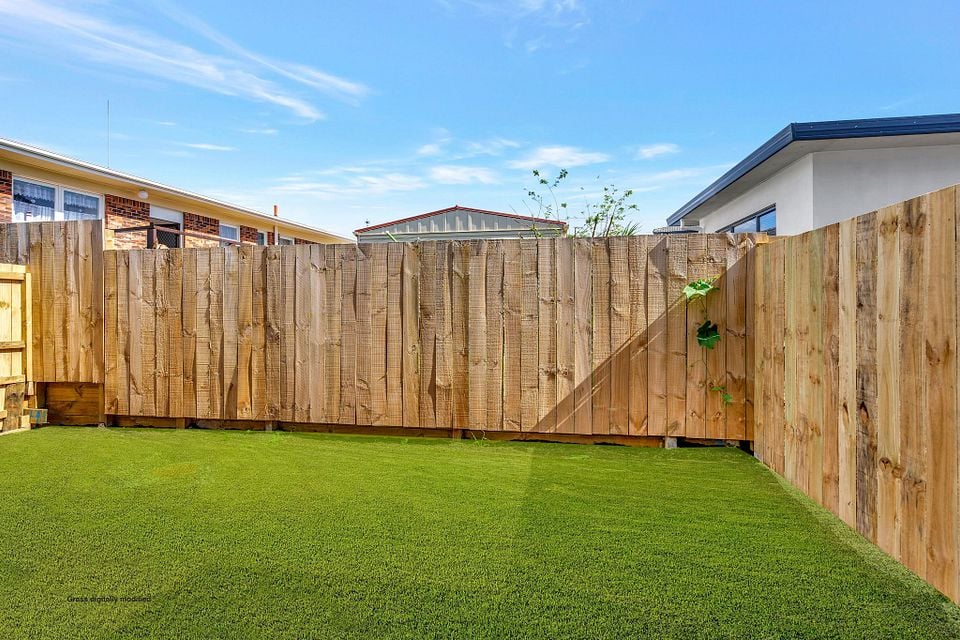 Townhouse for rent Auckland 72A Howe Street, Howick myRent.co.nz